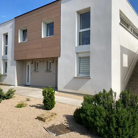 90 M2 3 6 Couchages